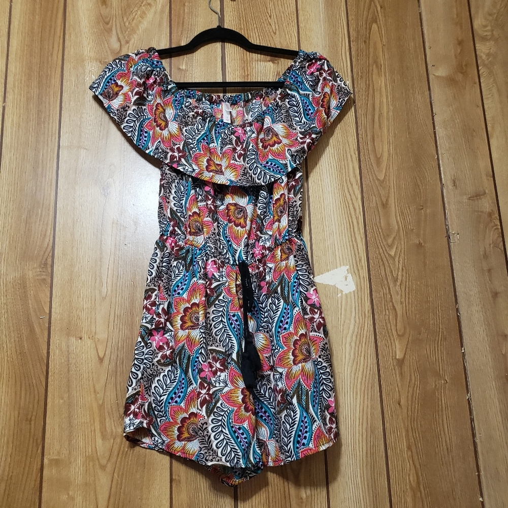 Floral Off The Shoulder Xhilaration Romper Sm Pockets Elastic Waist